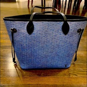 LV💙🤍 Louis Vuitton Neverfull Denim Mm Blue Epi